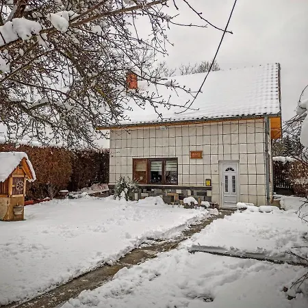 Holiday home Takovski