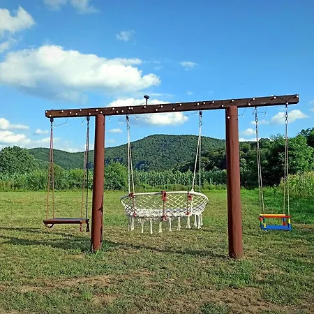 Dom wakacyjny Takovski *