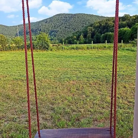 Takovski Holiday home Gornji Milanovac